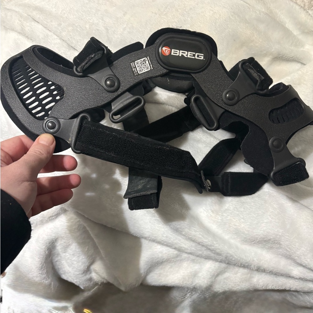 Breg Fusion XT Knee brace
